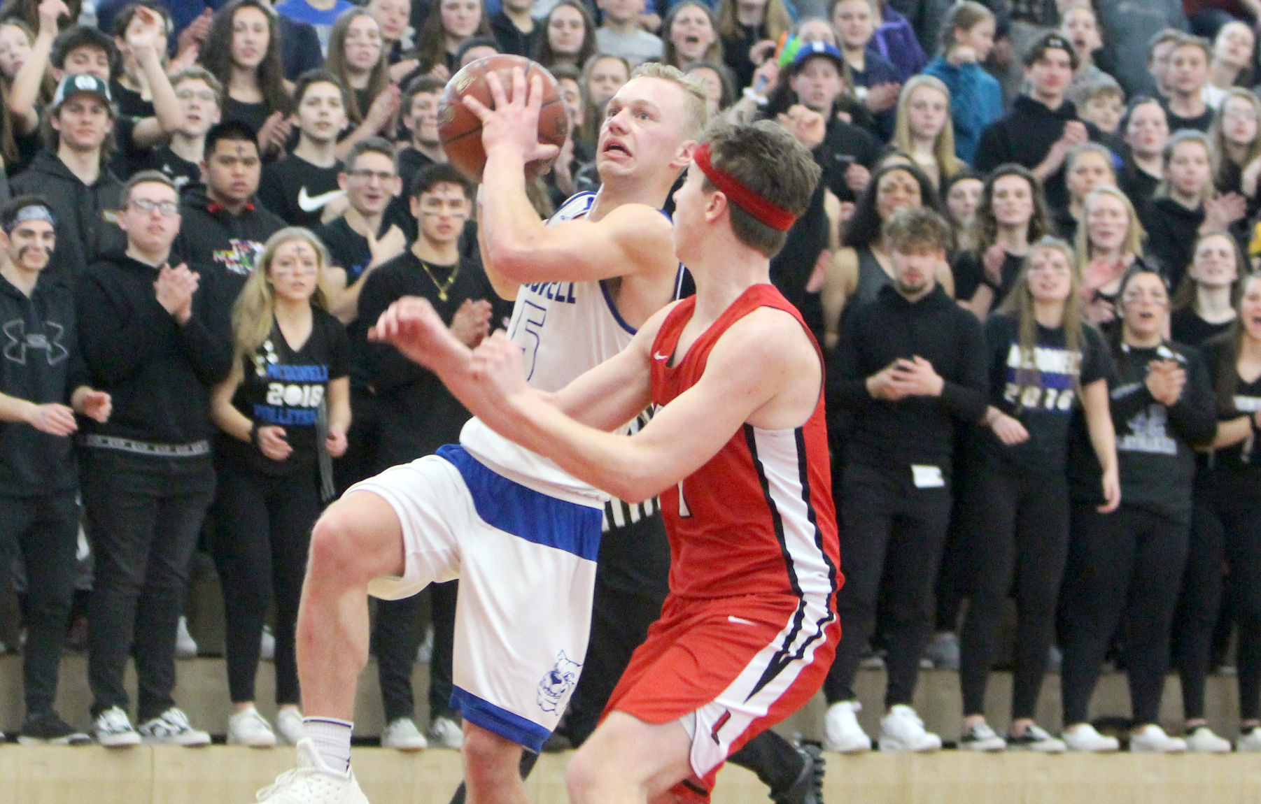 McDonell boys basketball vs Luck at Chi-Hi 3-9-19